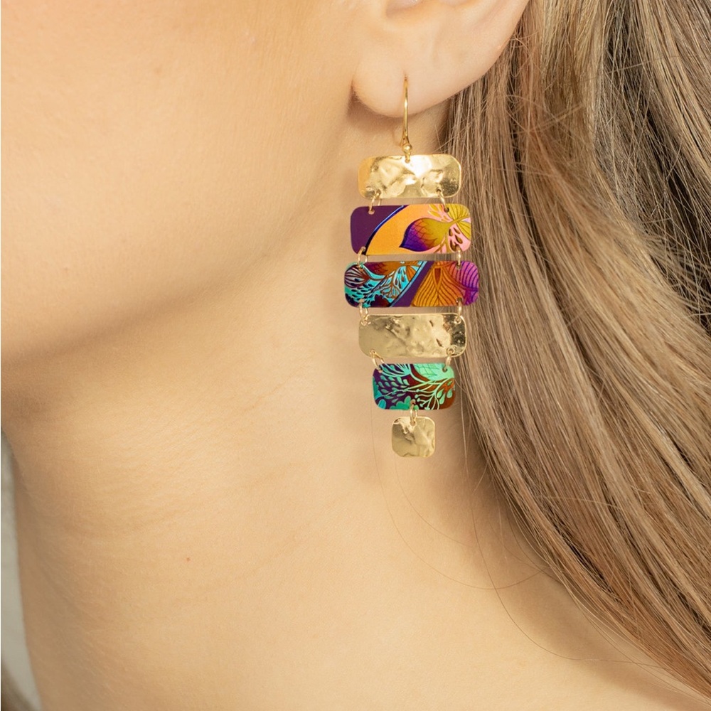 Holly Yashi Lana Talisman Earrings- Amber Wave - Picture 2 of 4